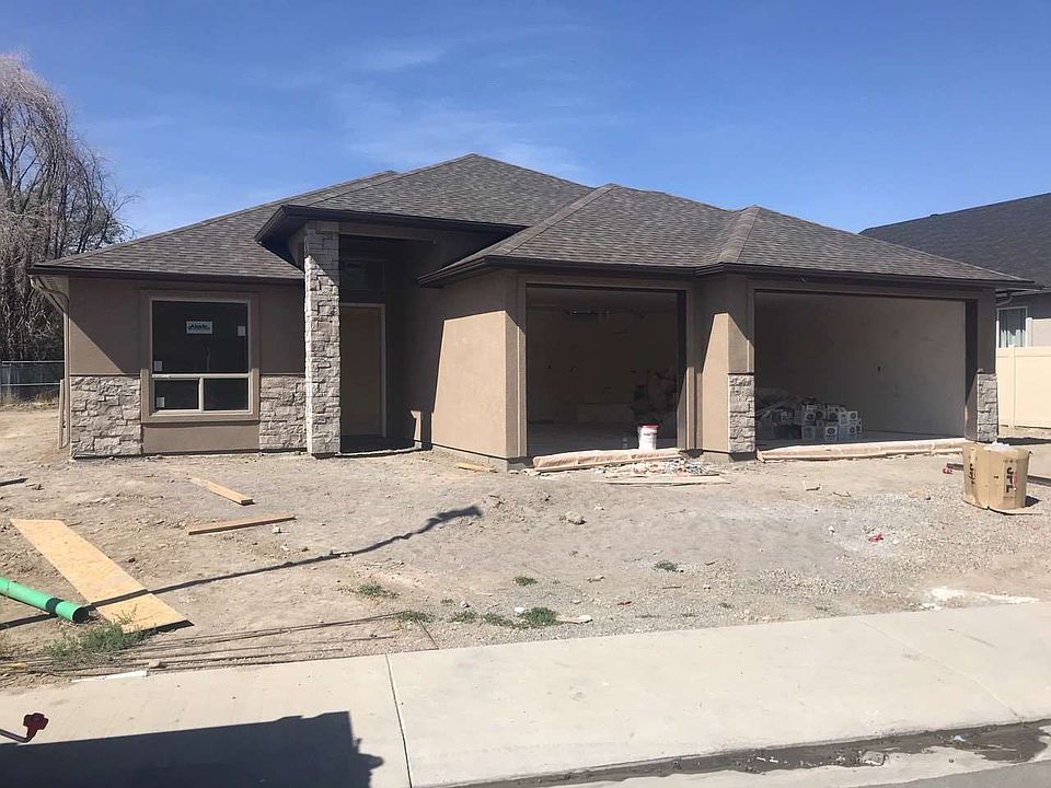 1st image of 635 Thunder Ridge Dr