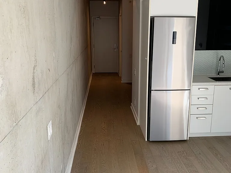 39 Brant St #411 — Photo 7