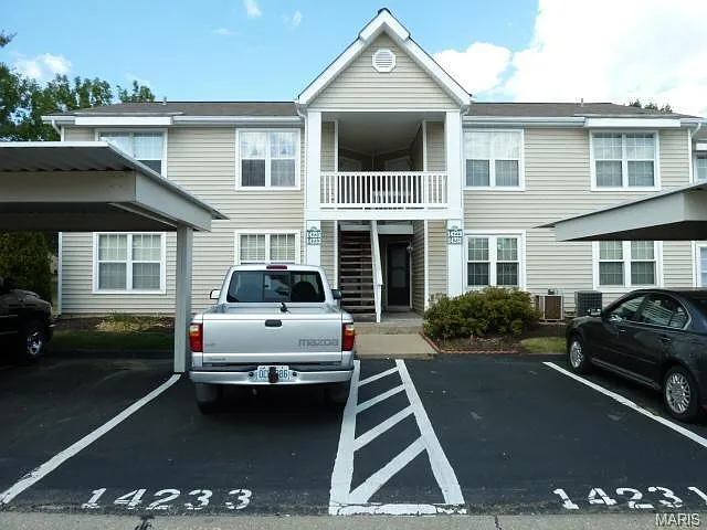 14233 Cape Horn Pl photo 1