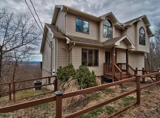 372 Scenic Dr, Albrightsville, PA