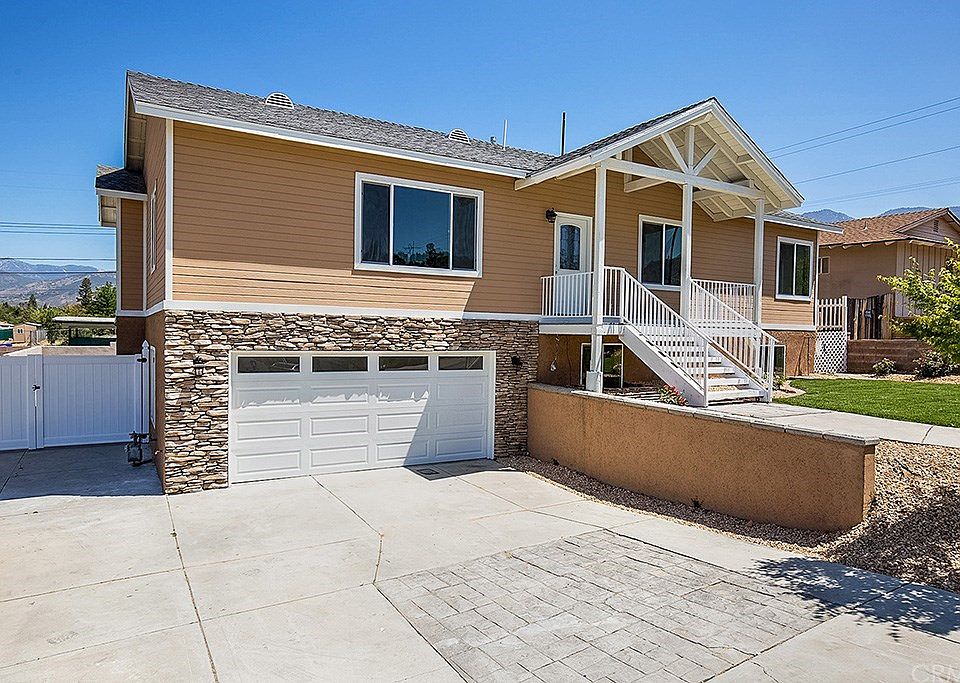 1st image of 35684 Sierra Ln