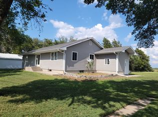 4453 E Cedar Rd, Cortland, NE 68331