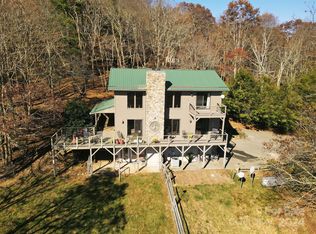 36 Randall Dr, Fairview, NC 28730