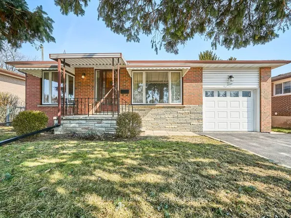 641 Park Rd N, Oshawa, ON L1J 5Y8