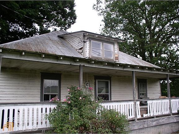 2nd image of 3843 Gainesville Hwy