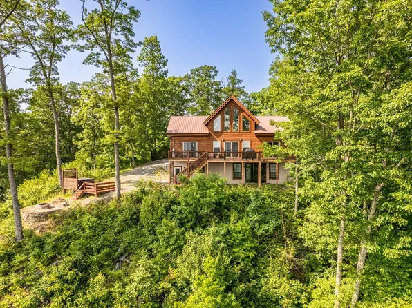 190 Cheroahala Lane, Bryson City, NC 28713