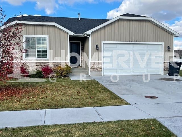 1st image of 3591 E Briar Creek Ln