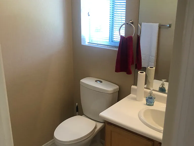 9620 W Sunnyslope Ln — Photo 3