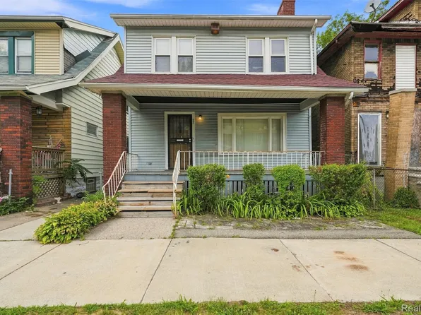 22 Brighton St, Highland Park, MI 48203