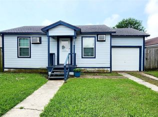 707 W 6th St, Freeport, TX 77541