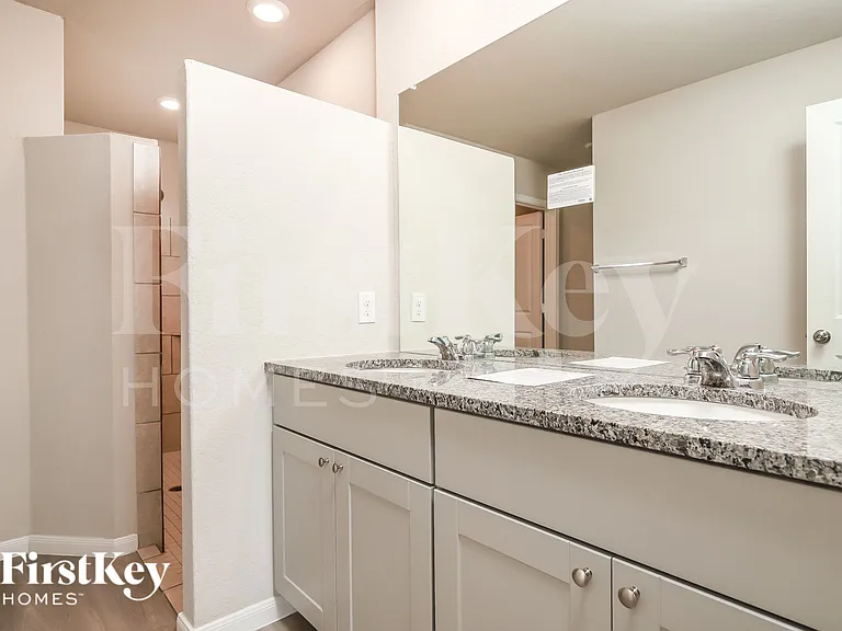 13011 Thyme Way — Photo 11