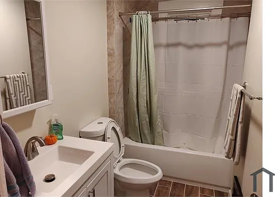 100 Heath St #2 — Photo 5