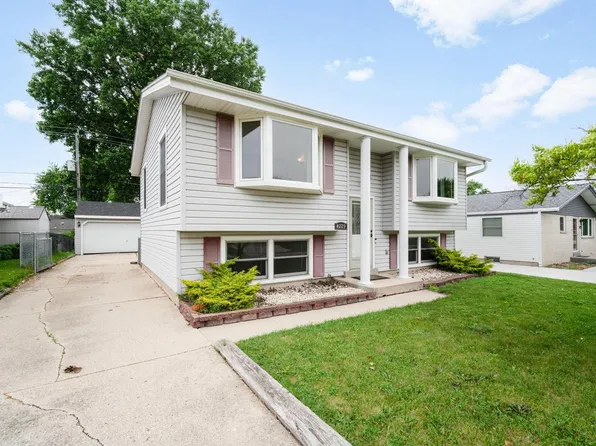 4229 South 90th STREET, Greenfield, WI 53228