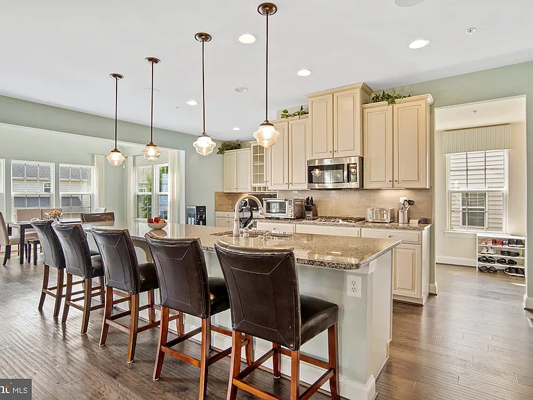 14202 Bentley Park Dr — Photo 20