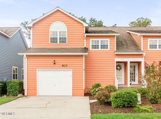 833 Sloop Pointe Ln, Kure Beach, NC 28449
