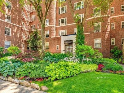 69-09 108th St #405, Forest Hills, NY, 11375