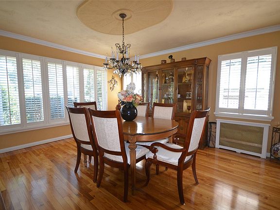 4th image of 1661 Lydia Ave