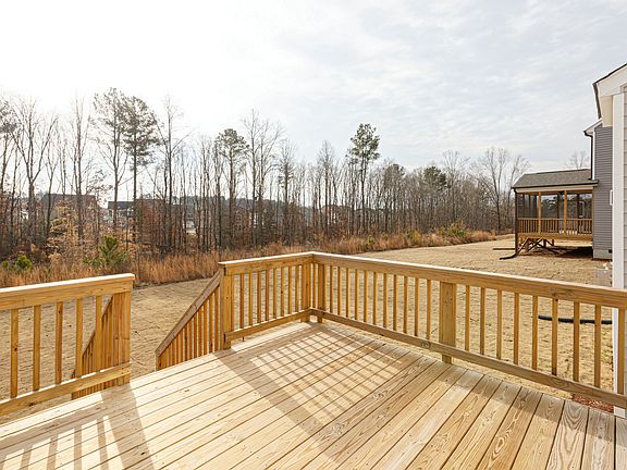 These photos are representative of this floor plan, but all options may not be available in every co