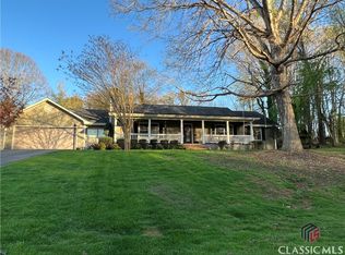 2623 Pinebrook Dr, Gainesville, GA 30506