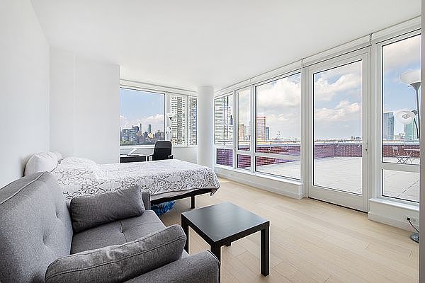 1st image of 50-17 5th St #4