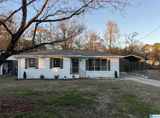 1212 Bunchie St, Bessemer, AL 35023