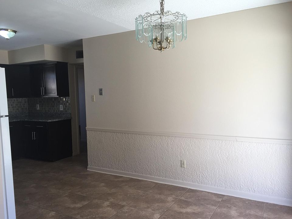 1st image of 6605 Escondido Dr #A