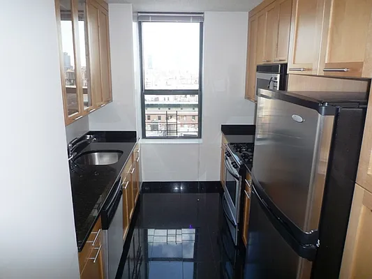 Rented by A. Fine Company | media 18