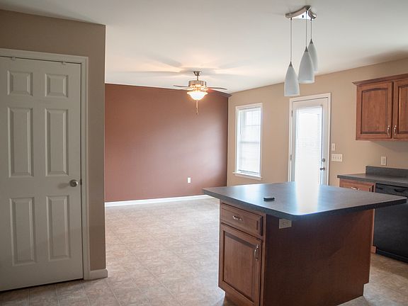 5th image of 65 Gable Dr #L-0026