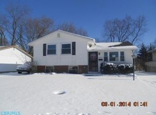 1814 Penfield Rd E, Columbus, OH 43227