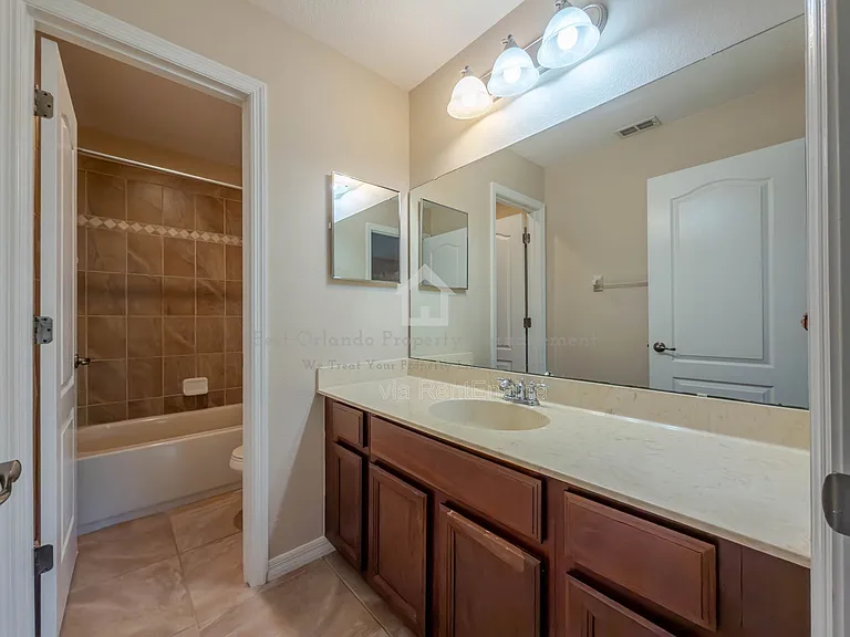 5109 Legacy Oaks Dr — Photo 20