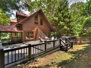 105 Lake Ridge Dr, Blue Ridge, GA 30513