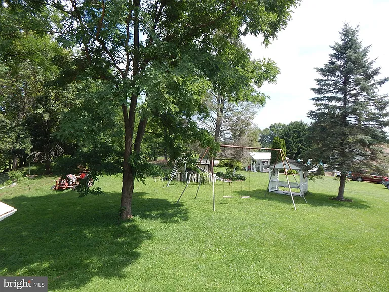 2553 Warm Springs Rd — Photo 17