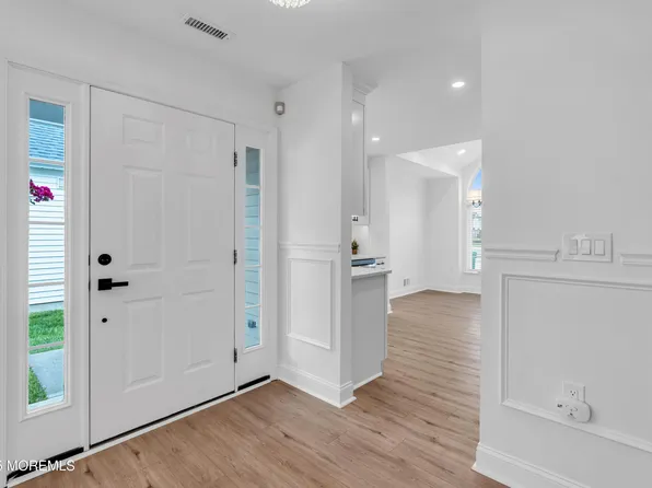 27 Angus Court, Jackson, NJ 08527