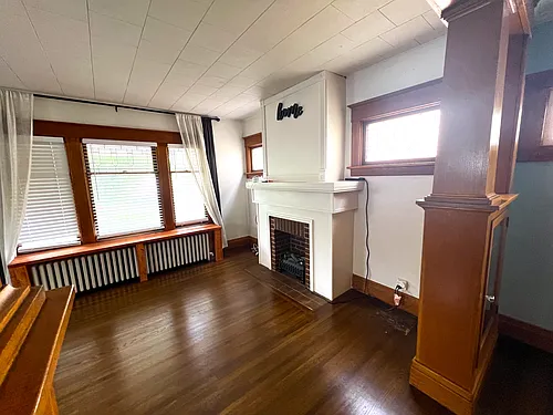 568 Linden Ave #1 Photo 1