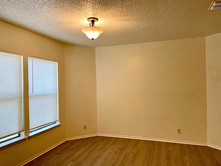 7315 Ridge Bch — Photo 5
