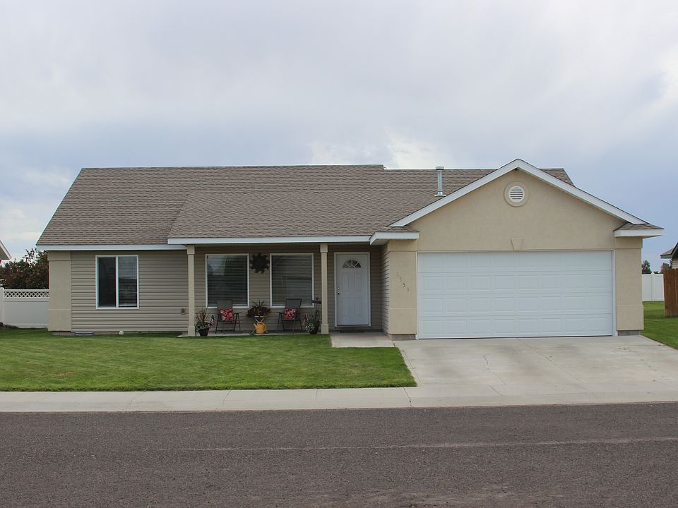 1st image of 1353 Ashley Dr