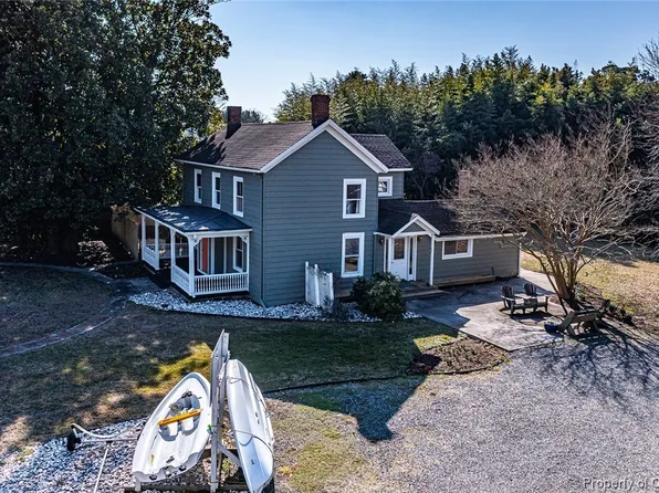 362 Chesapeake Dr, White Stone, VA 22578