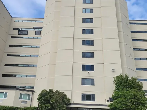 200 Cove Way Unit 612, Quincy, MA 02169