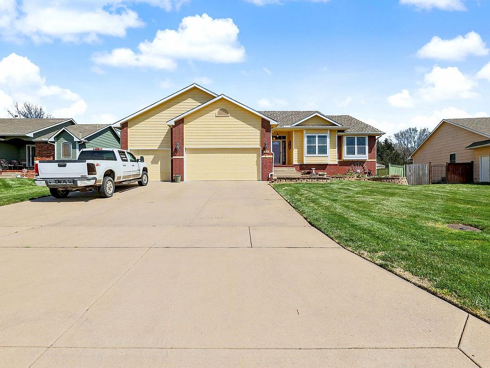 1st image of 1930 E Lakeland Dr