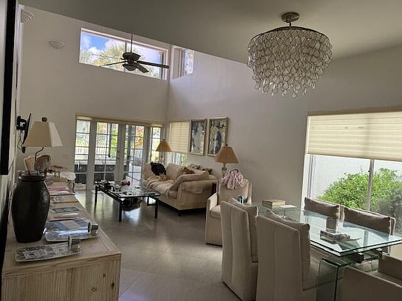 4th image of 5544 Fox Hollow Drive