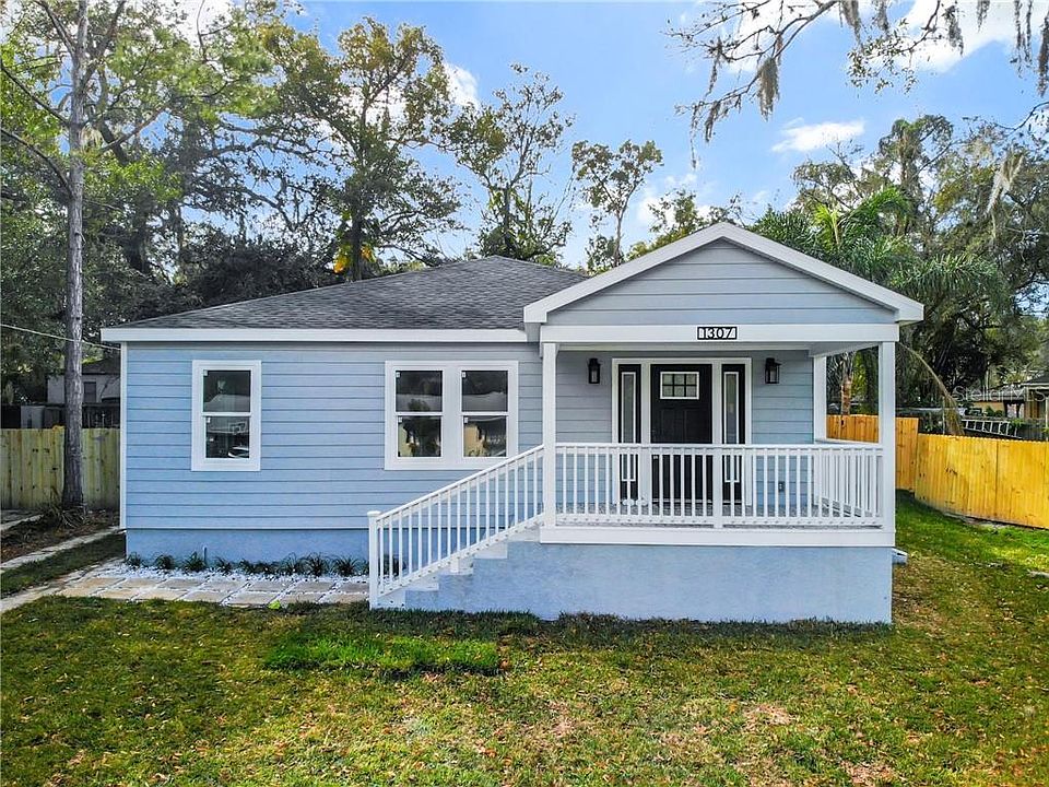 1st image of 1307 E Park Cir