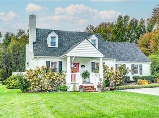 9403 Three Chopt Rd, Henrico, VA 23229