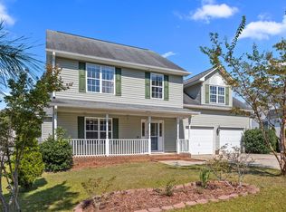 86 Pender Rd, Spring Lake, NC 28390