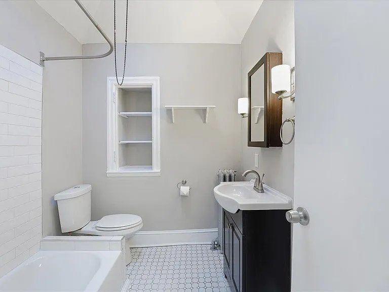 Upstairs Bathroom