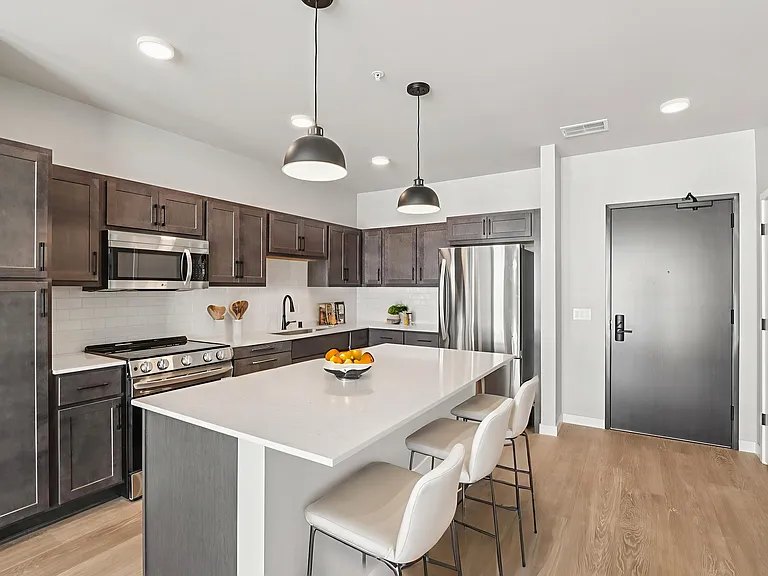 Karrick Apartments — Photo 17