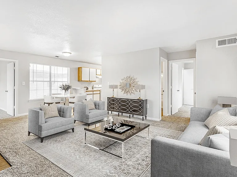 Falcon Pointe Apartments — Photo 19