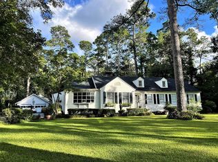 931 S Main St, Summerville, SC 29483