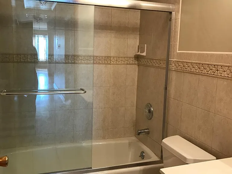 Main full bath