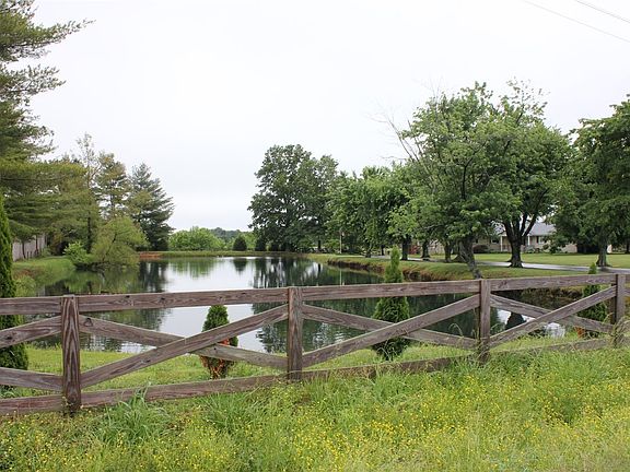 3rd image of 4118 Gordonsville Rd