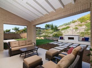 2 Entonar Rd, Mission Viejo, CA 92694